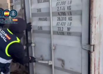 12 millones de euros por el silencio en una red de tráfico de coca que pasaba por Canarias