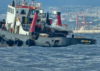 Sanción para el remolcador ‘Sylvia M’: Expediente por escapar del puerto de Las Palmas sin motores