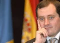 El ocaso de un presidente del puerto de Las Palmas: Arnaiz, liado por su pasado en un centro de mayores
