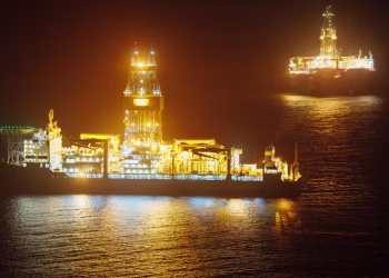 Transocean despeja el frente legal para absorber Valaris y acelerar el control de la flota offshore